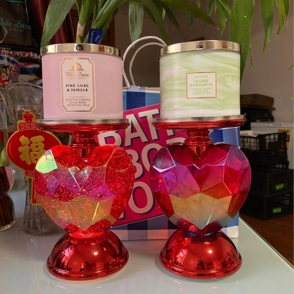 Bath & Body Works Accents Set Of 2 Bath And Body Works Big Red